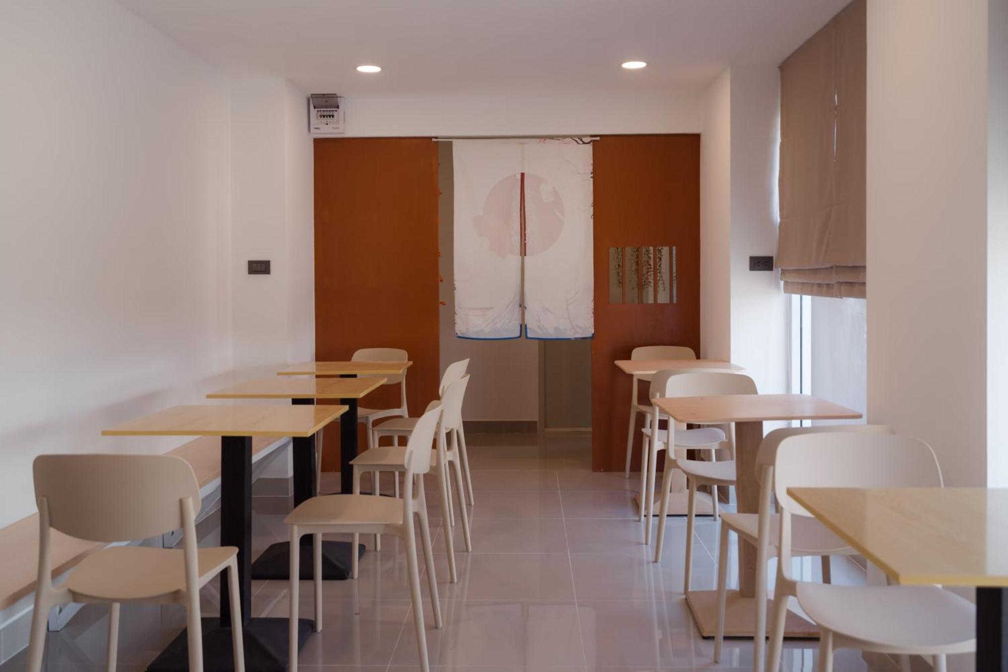 Hotel Snow House Buri Ram Zewnętrze zdjęcie