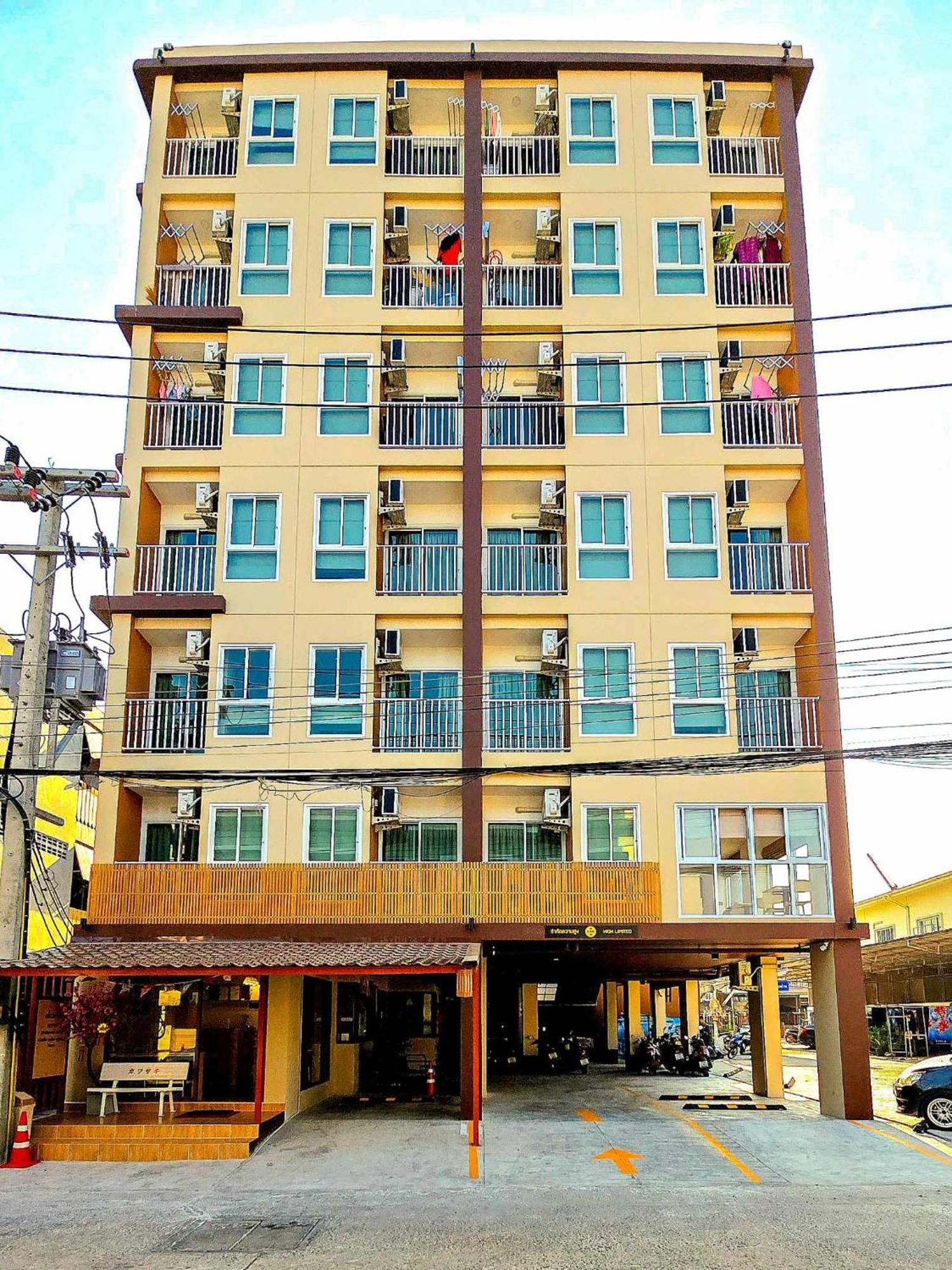 Hotel Snow House Buri Ram Zewnętrze zdjęcie